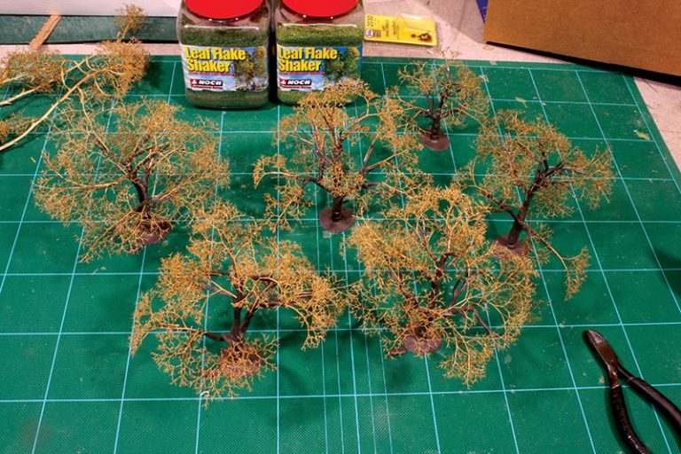 Easy and Effective Foreground Trees for Your Model Railroad Railroad