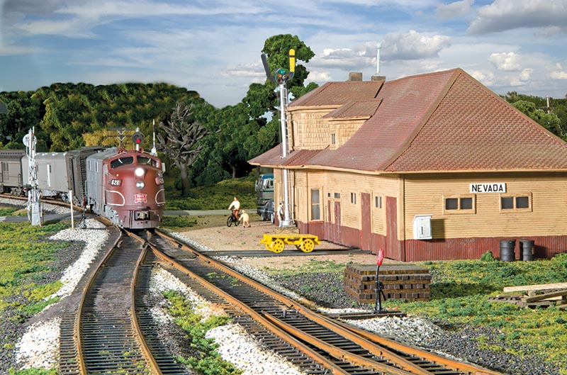 Rock Island Mid-Continent Route - Railroad Model Craftsman