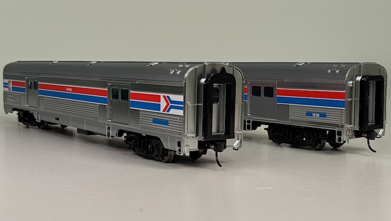 Walthers Releases Amtrak Baggage Cars in HO Scale